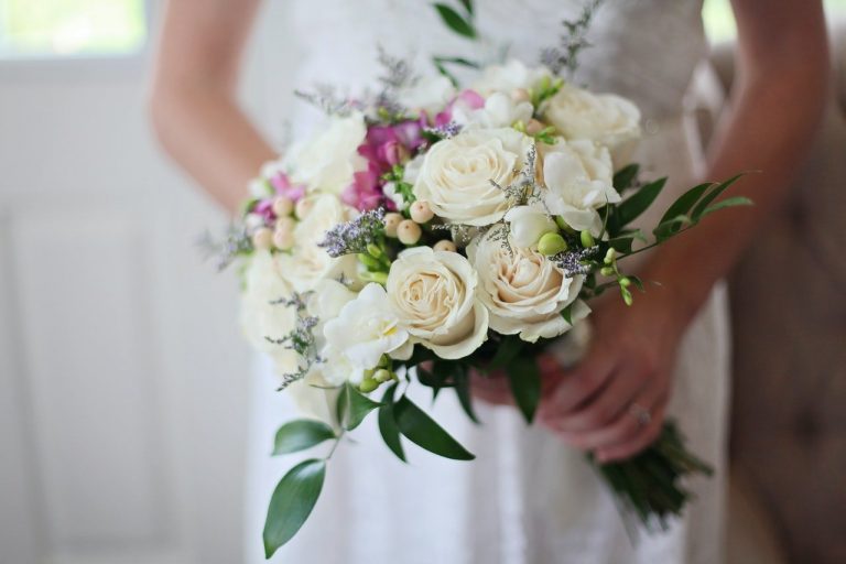 Lire la suite à propos de l’article Quelle composition florale pour un mariage champêtre ?