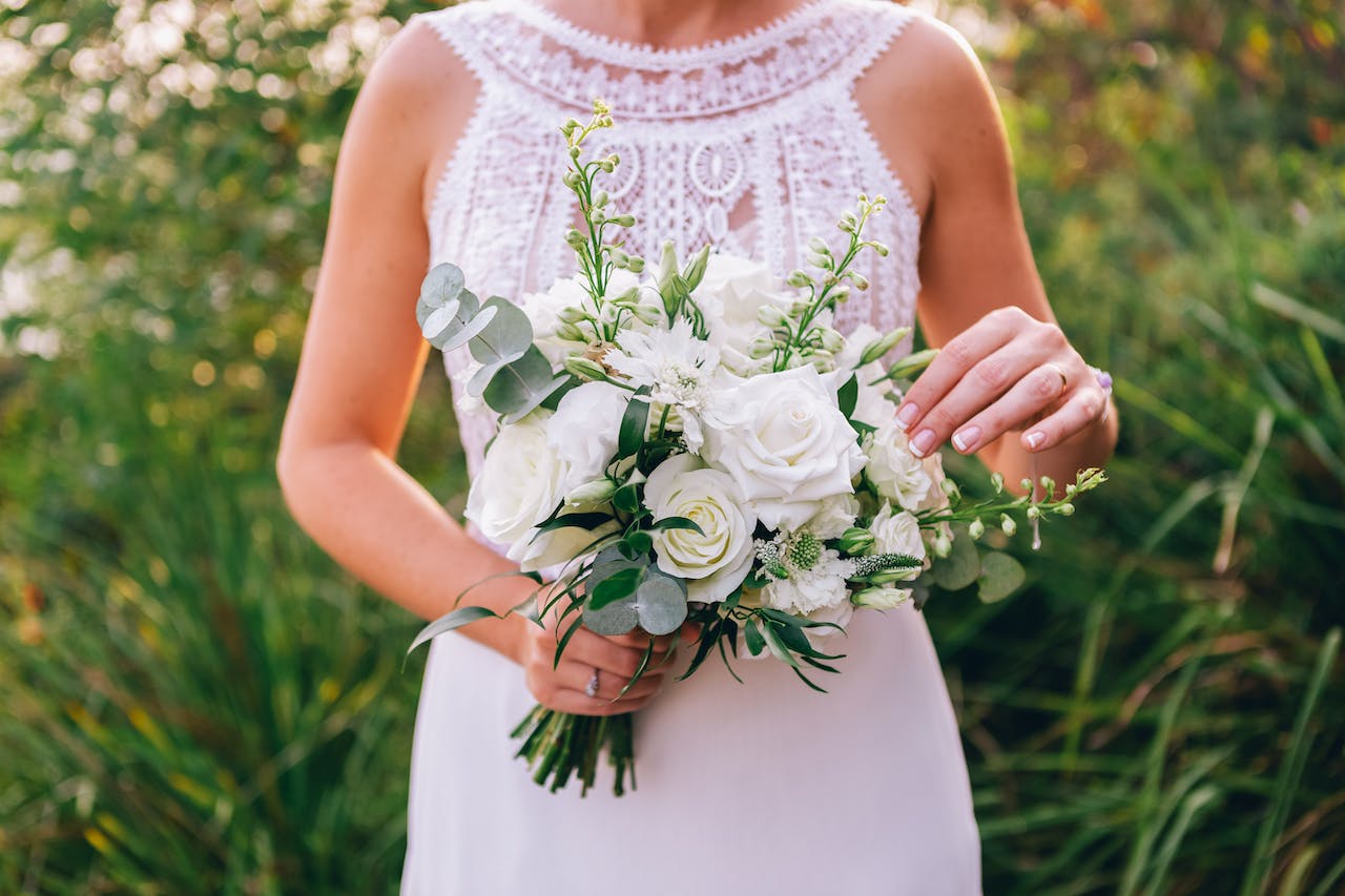 Lire la suite à propos de l’article Les robes bohèmes pour les mariages : Inspirations et conseils pour les invités